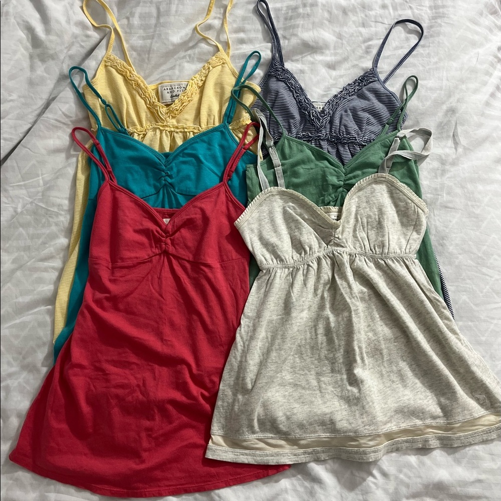 abercrombie&fitch woman tank tops in a size xs